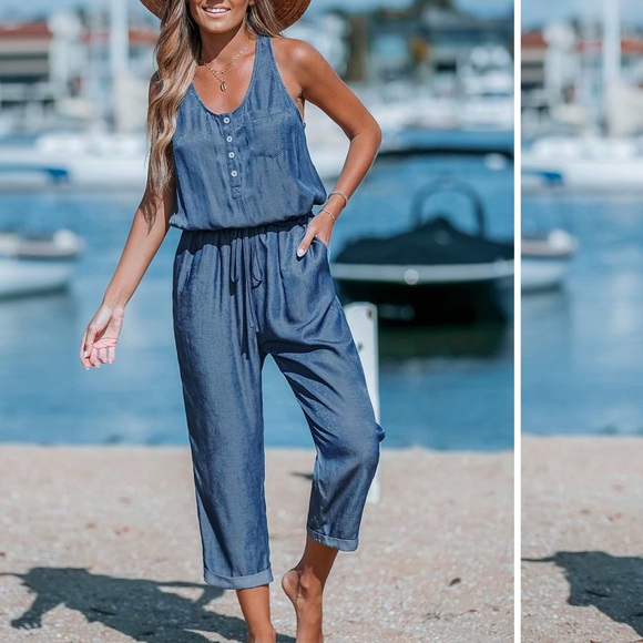 Blue Sleeveless Jumpsuit - Picture 2 of 9